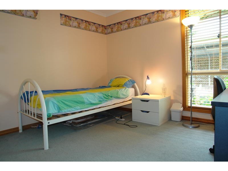 17 Wandoo Ct, Karana Downs QLD 4306